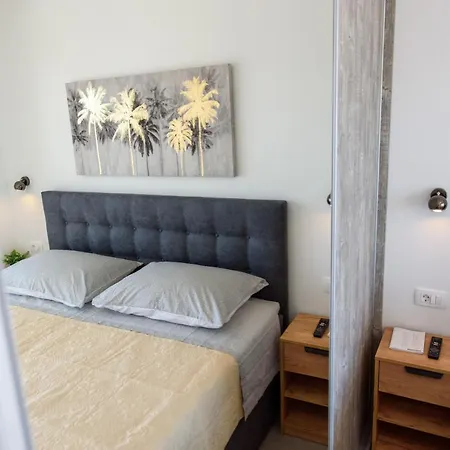 Apartment Terraced House Malo Misto Lokva Rogoznica