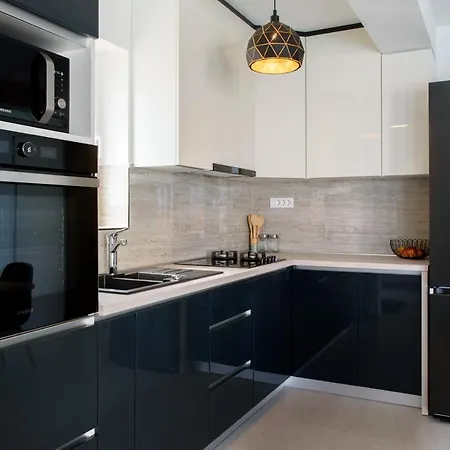 Apartment Terraced House Malo Misto