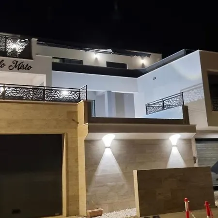 Terraced House Malo Misto *