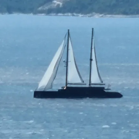 Apartment Terraced House Malo Misto